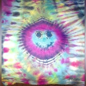 New Youth XXL vneck tshirt